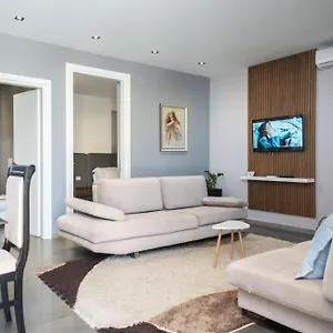 Palm Apartment-suite Vlore